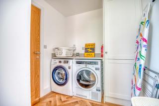 Wyndhurst - Haverfordwest - 1