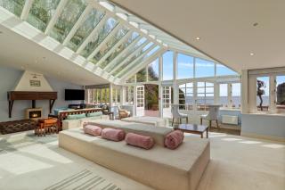 Waterwynch House - 9