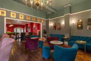 Waterwynch House - 4