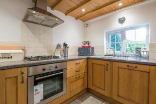 35 Bryn Road - Saint David's - 3