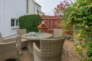 35 Bryn Road - St. Davids - 9