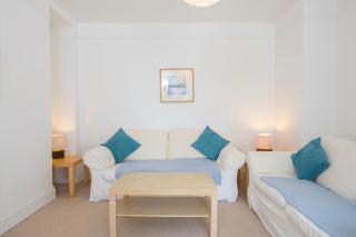 Inglenook - Manorbier - 4