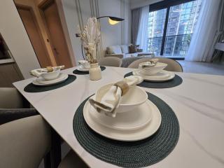 Luxury 1BR Burj Khalifa View Walk to Dubai Mal - Dubai - 5