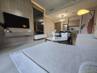 Luxury 1BR Burj Khalifa View Walk to Dubai Mal - Dubai - 8