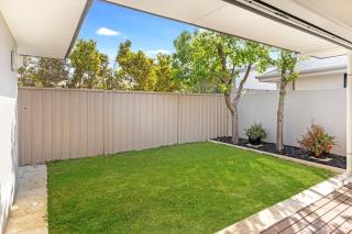 2 Story luxury beach house - Geographe - 7