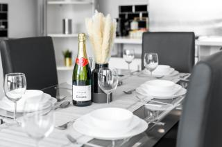 Stylish Two Bedroom Apartment - Birmingham City Centre - Central - Secure Parking - Excellent Location - 116Q - Birmingham - 6