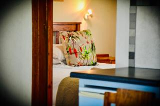 Donkin Country House - 8