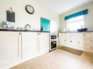 Fourpenny Studio - Uk34745 - Embo - 7