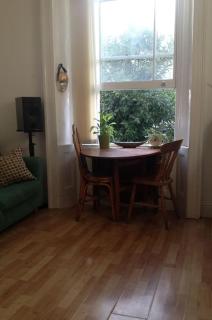 Quite Central Apartment Montpelier - 0