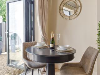 The White House Retreat - Findon - 6