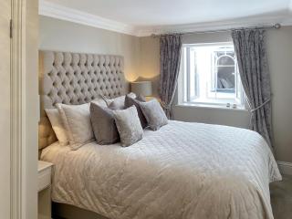 The White House Retreat - Findon - 2