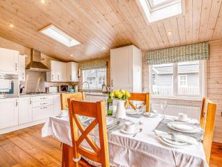 Walnut Lodge - Willington - 6