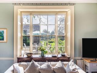 Hemblington Hall Arts And Leisure Ltd - South Walsham - 3