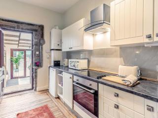 Central Tod Cottage - Todmorden - 1