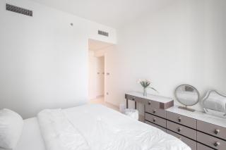 Emaar Beachfront Luxe Retreat - Dubai - 2