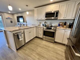 Updated Ocean Towers Condo in Ogunquit - Ogunquit - 7