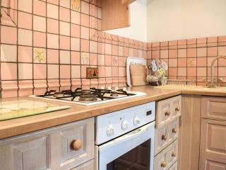 Holly Cottage - 2