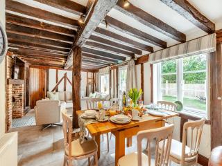 The Cottage - Broomfield - 5