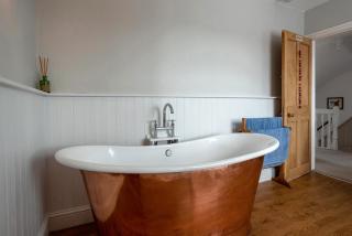 Seaviews, hot tub & sauna, beach access right opposite house - Mundesley - 2