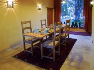 The Coach House - 7