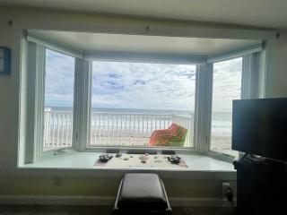 New Ocean Surf 6 - Wells Beach Oceanfront Condo - 5