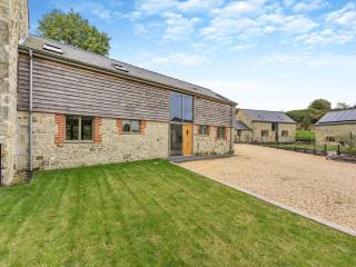 Property 3 - Uk44923 - Wroxall - 1