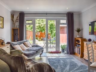 Chestnut House - Wareham - 9