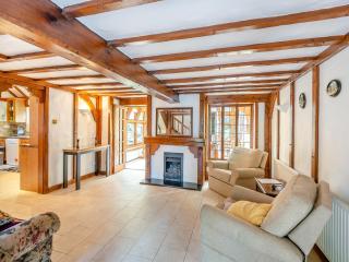 Gardeners Cottage - Kelvedon Hatch - 8