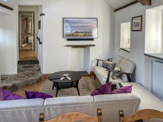 Priory Stile - Haverfordwest - 6