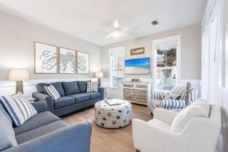 1328 Laurel Grove 'Sea La Vie' - Destin - 5