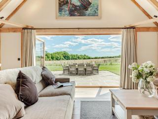 Lovington Barn - Ovington - 0