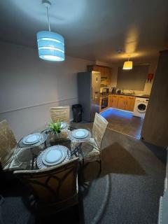 Cozy 3-Bed House in Leicester City Centre - Leicester - 4