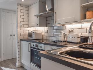 Bowness Apartment 2 - Uk37760 - 3