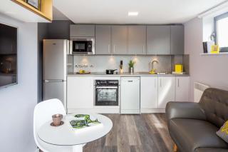 Comfortable Studio For 2 In Leeds, Free Breakfast - 4