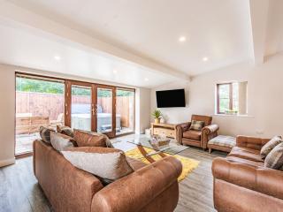 Stuarts Farm Barn - Westhead - 8