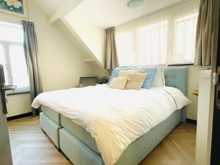 New Warm, Bed En Koffie Suite Tilburg - Tilburgo - 0