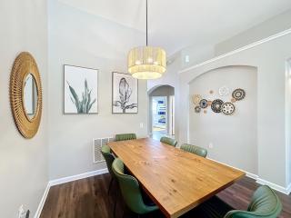 Windsor Palms Minion, Princess, Mickey, Pool Home - 9