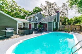 408A Massive home with pool - Tampa - 9