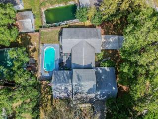 408A Massive home with pool - Tampa - 5