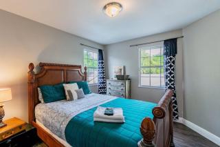 408A Massive home with pool - Tampa - 3