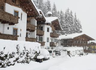 Chalet Bergzauber by PiaundDirk - Hippach - 0