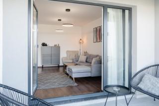 Apart B&V 55 Qualis - Elegant Apartment with Parking - 2