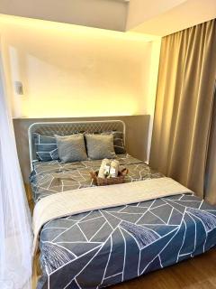 Azure Urban Resort Residences Maui Tower - 6