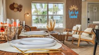50 Off Summer! The Toasted Coconut-pool-bikes! - 9