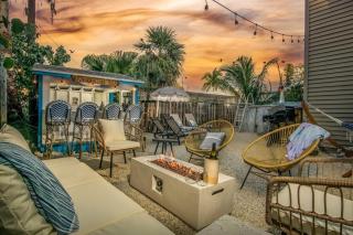 The Toasted Coconut-pool-bikes-grill-chic! - Marathon - 5