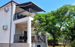 Apartment Korni - Biograd na Moru - 1