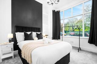 Premium Apartment with Street Parking & High-Speed WiFi - Wolverhampton 9PC - Wolverhampton - 9