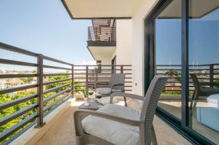 Oceanview Pool & Lounge Private Balcony Gym & BBQ - Playa del Carmen - 1