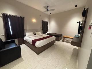 Golden Residency - 4