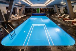 Q Resort and Spa - Săcele - 0